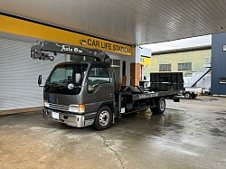 積載車クレーン付きフルフラット